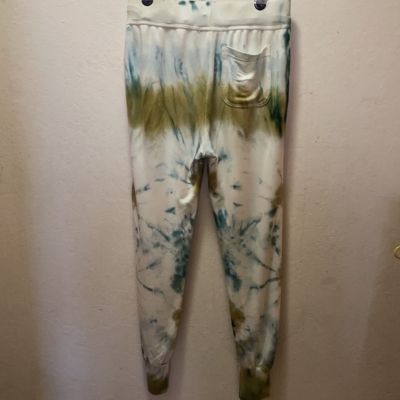 Young, Fabulous & Broke Reid Jogger in Winterleaf Wash in size Medium - Picture 6 of 10